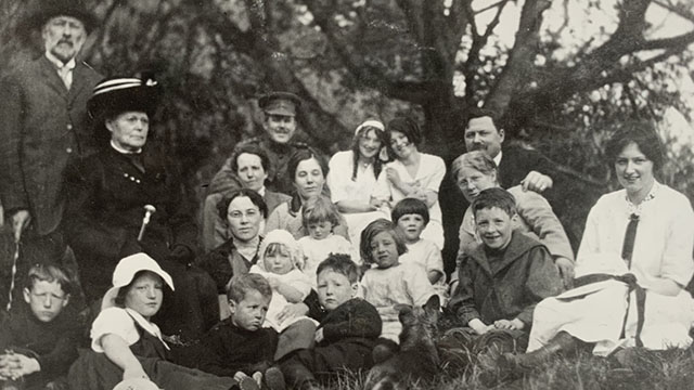 A family picnic in the early 1920s.