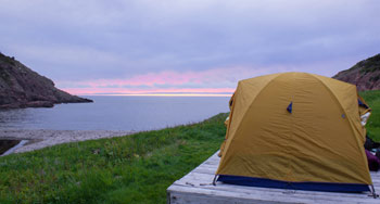 Terrain de camping dans l'arrière pays de l'Anse Fishing